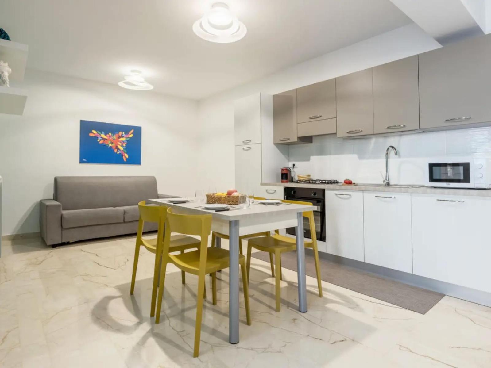 Azzurra Apartments Balestrate Eksteriør billede